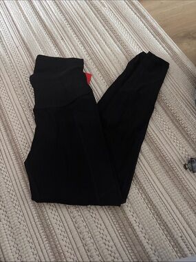 Maternity High-Rise Black Leggings with Supportive Panel